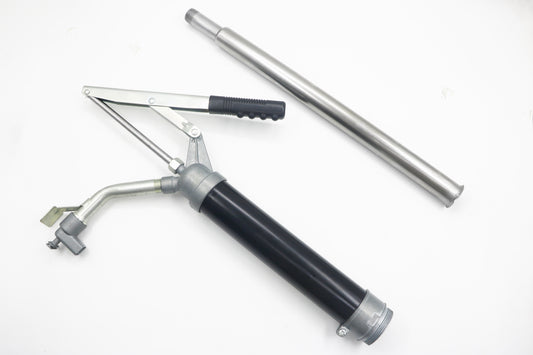 Lever Operated Barrel Pump with Non Drip Spout for 30 - 55 Gallon Drums